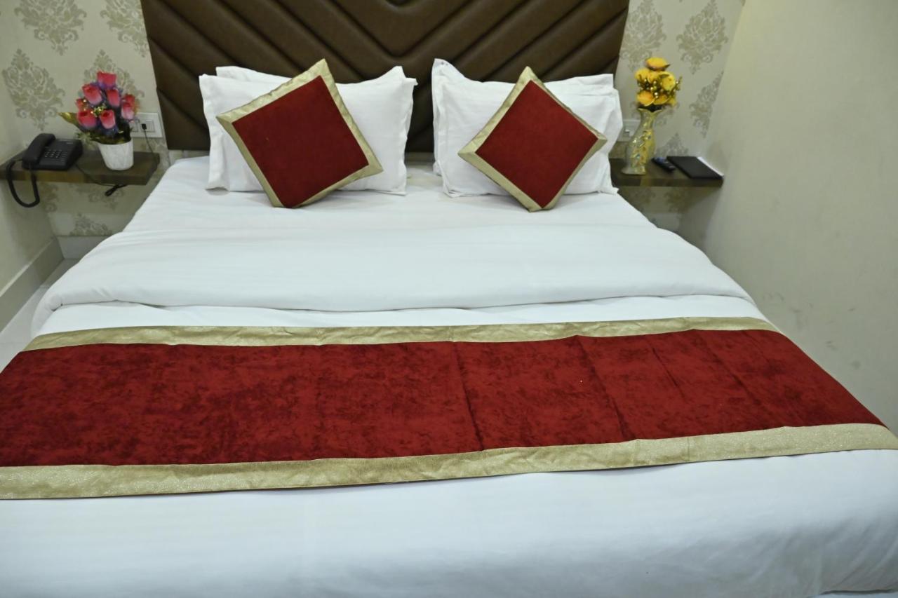 Guntas Residency Hotel Амритсар Екстериор снимка